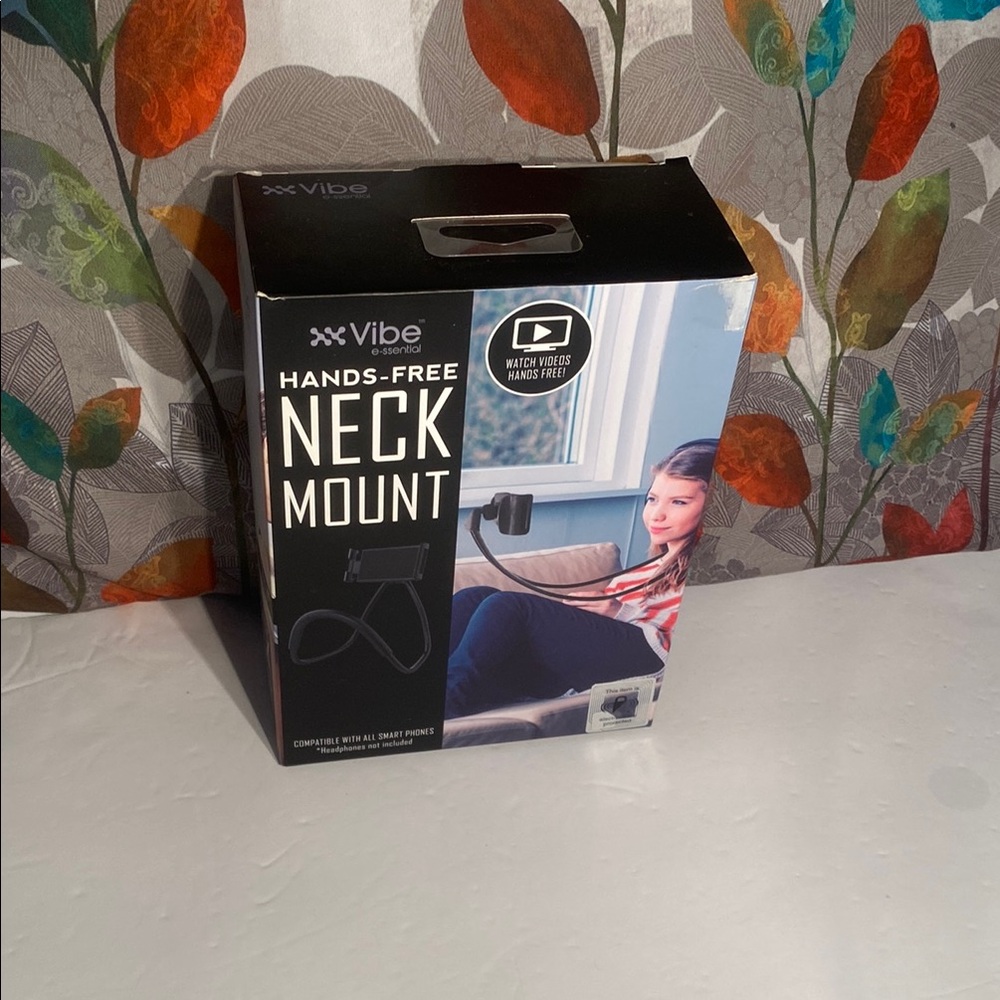 Vibe Black Hands-Free Neck Mount